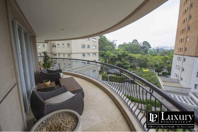 Imagem Apartamento com 4 Quartos à Venda, 288 m² em Vila Nova Conceição - São Paulo Imagem Apartamento com 4 Quartos à Venda, 288 m² em Vila Nova Conceição - São Paulo