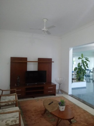 Imagem Casa com 7 Quartos à Venda, 500 m² em Loteamento Jardim Aruan - Caraguatatuba Imagem Casa com 7 Quartos à Venda, 500 m² em Loteamento Jardim Aruan - Caraguatatuba