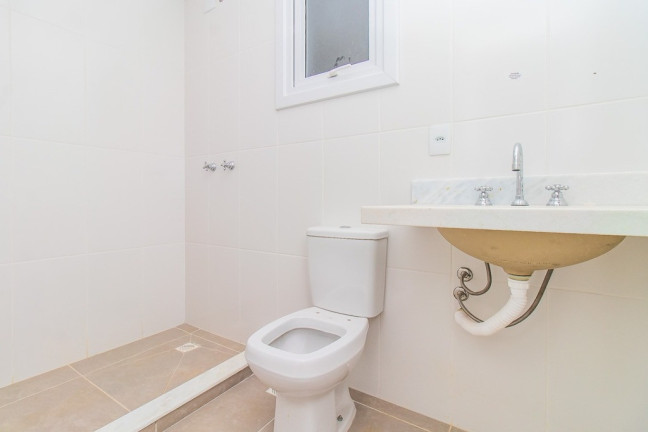 Imagem Imóvel com 2 Quartos à Venda, em Vila Ipiranga - Porto Alegre Imagem Imóvel com 2 Quartos à Venda, em Vila Ipiranga - Porto Alegre
