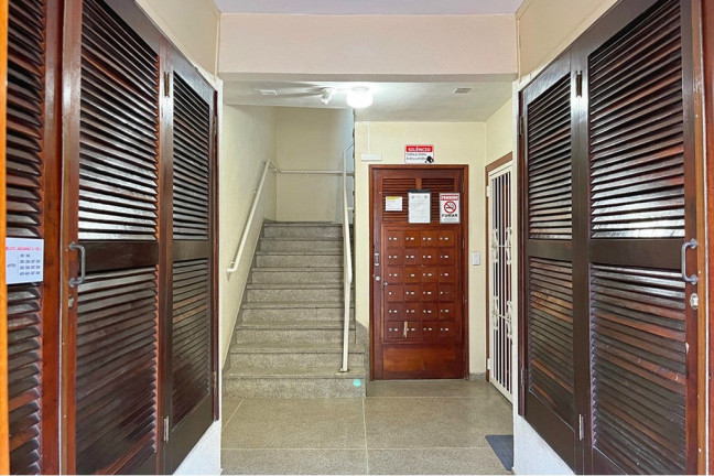 Imagem Apartamento com 3 Quartos à Venda, 66 m² em Cristal - Porto Alegre Imagem Apartamento com 3 Quartos à Venda, 66 m² em Cristal - Porto Alegre