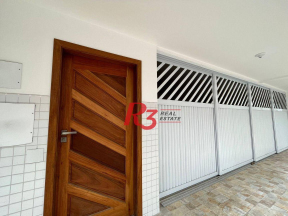 Imagem Casa de Vila com 3 Quartos à Venda, 160 m² em Boqueirão - Santos
