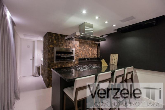 Imagem Apartamento com 3 Quartos à Venda, 151 m² em Centro - Balneário Camboriú
