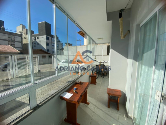 Imagem Imóvel com 2 Quartos à Venda, 80 m² em Itacolomi - Balneário Piçarras Imagem Imóvel com 2 Quartos à Venda, 80 m² em Itacolomi - Balneário Piçarras
