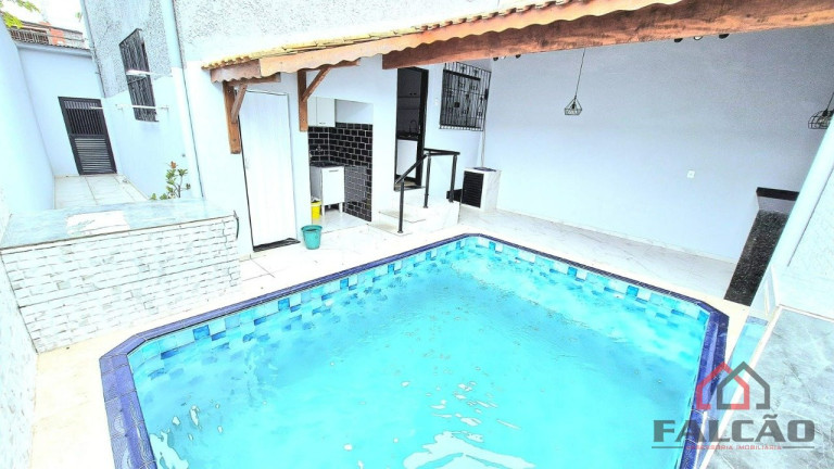 Imagem Sobrado com 2 Quartos à Venda, 150 m² em Centro - São Vicente Imagem Sobrado com 2 Quartos à Venda, 150 m² em Centro - São Vicente