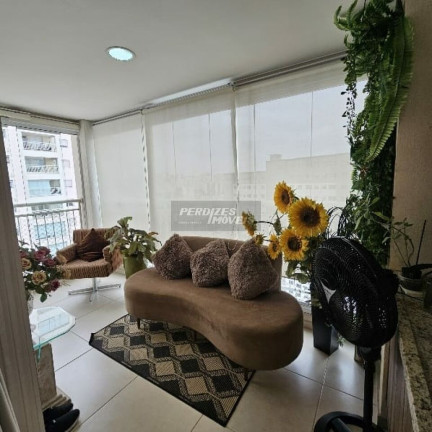 Imagem Apartamento com 2 Quartos à Venda, 65 m² em Barra Funda - São Paulo