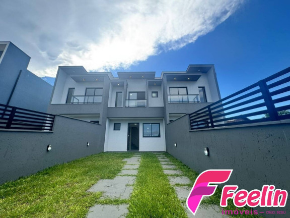 Imagem Casa com 2 Quartos à Venda, 117 m² em Campeche - Florianópolis Imagem Casa com 2 Quartos à Venda, 117 m² em Campeche - Florianópolis