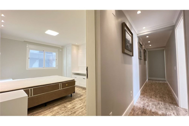 Imagem Apartamento com 4 Quartos à Venda, 180 m² em Praia Brava De Itajaí - Itajaí Imagem Apartamento com 4 Quartos à Venda, 180 m² em Praia Brava De Itajaí - Itajaí
