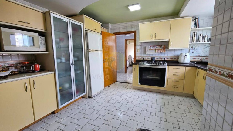 Imagem Apartamento com 3 Quartos à Venda, 256 m² em Pioneiros - Balneário Camboriú Imagem Apartamento com 3 Quartos à Venda, 256 m² em Pioneiros - Balneário Camboriú