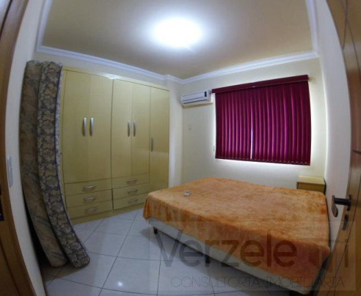 Imagem Apartamento com 3 Quartos para Temporada, 180 m² em Meia Praia - Itapema