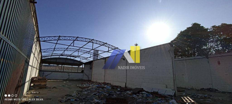 Imagem Galpão à Venda ou Locação, 5.500 m² em Distrito Industrial - Pouso Alegre Imagem Galpão à Venda ou Locação, 5.500 m² em Distrito Industrial - Pouso Alegre