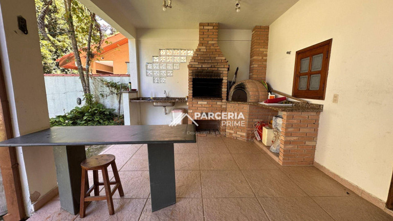 Imagem Casa com 5 Quartos à Venda, 280 m² em Riviera Módulo 18 - Bertioga Imagem Casa com 5 Quartos à Venda, 280 m² em Riviera Módulo 18 - Bertioga