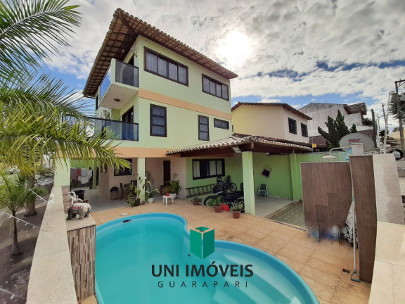 Casa com 4 Quartos à Venda, 300 m² em Itapebussu - Guarapari
