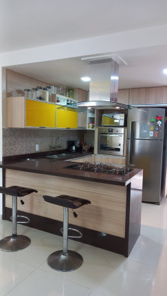 Imagem Casa com 3 Quartos à Venda, 190 m² em Caxito - Maricá