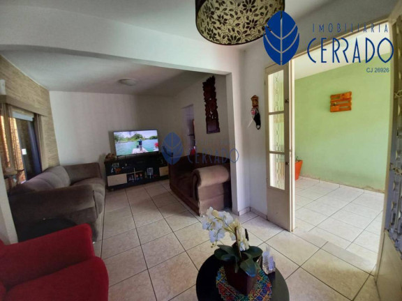 Imagem Casa com 3 Quartos à Venda, 150 m² em Vila Jussara - Anápolis Imagem Casa com 3 Quartos à Venda, 150 m² em Vila Jussara - Anápolis
