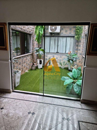 Imagem Casa com 5 Quartos à Venda ou Locação, 700 m² em Alphaville - Barueri Imagem Casa com 5 Quartos à Venda ou Locação, 700 m² em Alphaville - Barueri