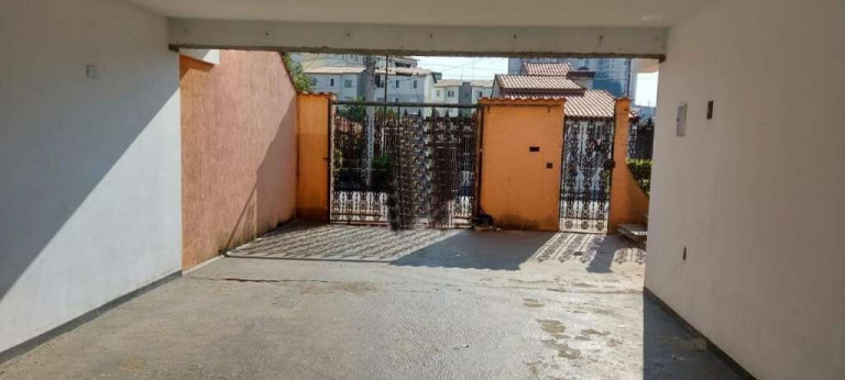 Imagem Casa com 3 Quartos à Venda, 259 m² em Parque Erasmo Assunção - Santo André