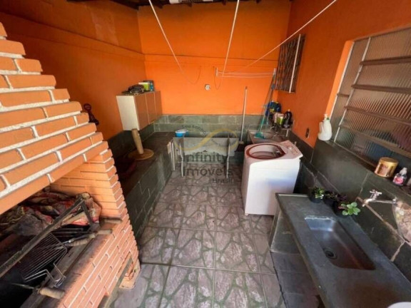 Imagem Casa com 3 Quartos à Venda, 290 m² em Santa Terezinha - Belo Horizonte