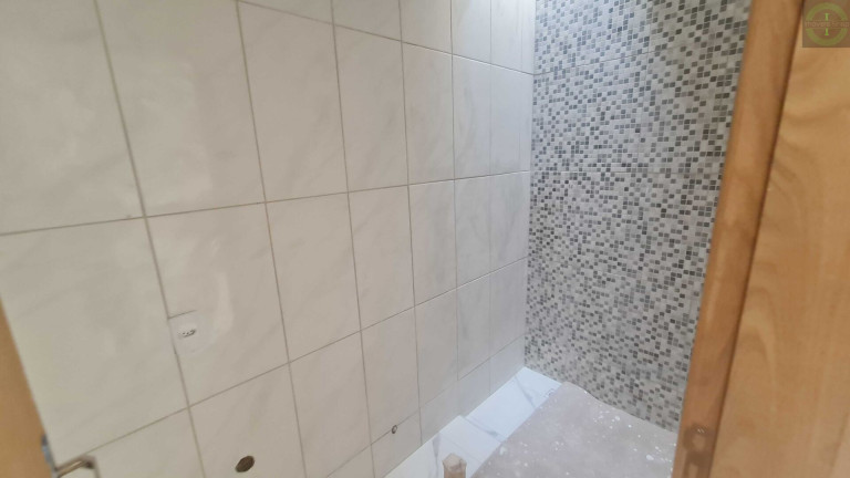 Imagem Casa com 2 Quartos à Venda, 50 m² em Cara Cara - Ponta Grossa Imagem Casa com 2 Quartos à Venda, 50 m² em Cara Cara - Ponta Grossa