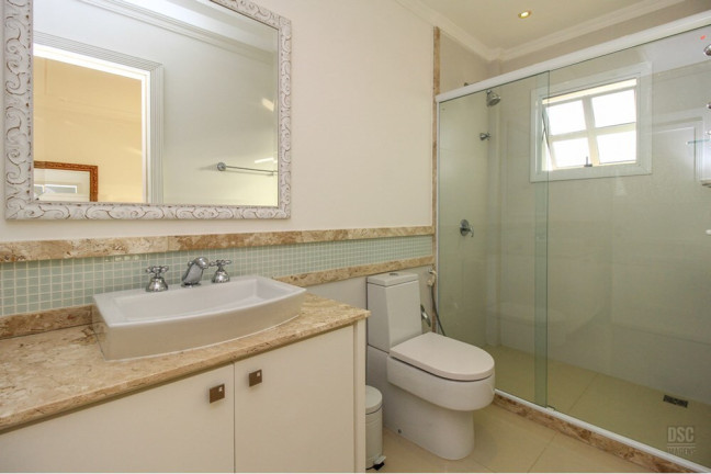 Imagem Casa com 4 Quartos à Venda, 620 m² em Nonoai - Porto Alegre Imagem Casa com 4 Quartos à Venda, 620 m² em Nonoai - Porto Alegre