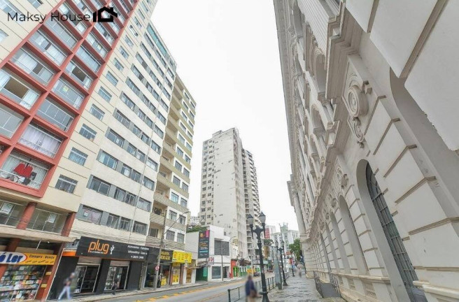 Imagem Apartamento com 2 Quartos à Venda, 91 m² em Centro - Curitiba Imagem Apartamento com 2 Quartos à Venda, 91 m² em Centro - Curitiba