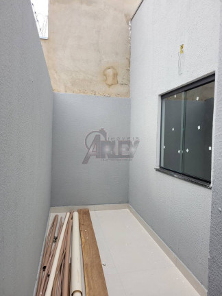 Imagem Casa com 2 Quartos à Venda, 100 m² em Montes Claros Imagem Casa com 2 Quartos à Venda, 100 m² em Montes Claros