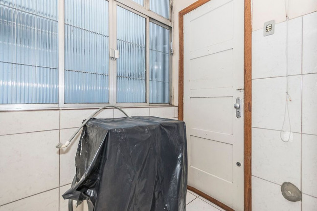 Imagem Apartamento com 2 Quartos à Venda, 60 m² em Azenha - Porto Alegre Imagem Apartamento com 2 Quartos à Venda, 60 m² em Azenha - Porto Alegre