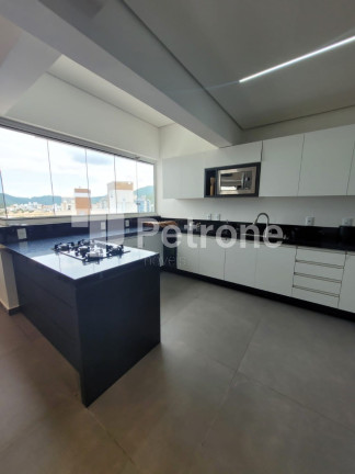 Imagem Imóvel com 3 Quartos à Venda, 320 m² em Palmas - Governador Celso Ramos Imagem Imóvel com 3 Quartos à Venda, 320 m² em Palmas - Governador Celso Ramos