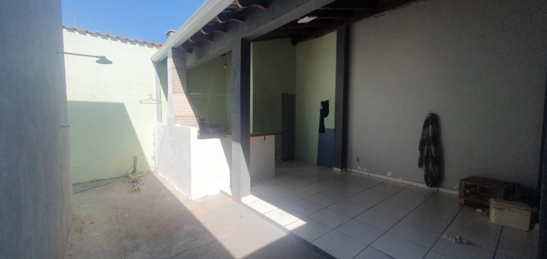 Imagem Casa com 2 Quartos à Venda, 200 m² em Jardim Universitário - Cuiabá Imagem Casa com 2 Quartos à Venda, 200 m² em Jardim Universitário - Cuiabá
