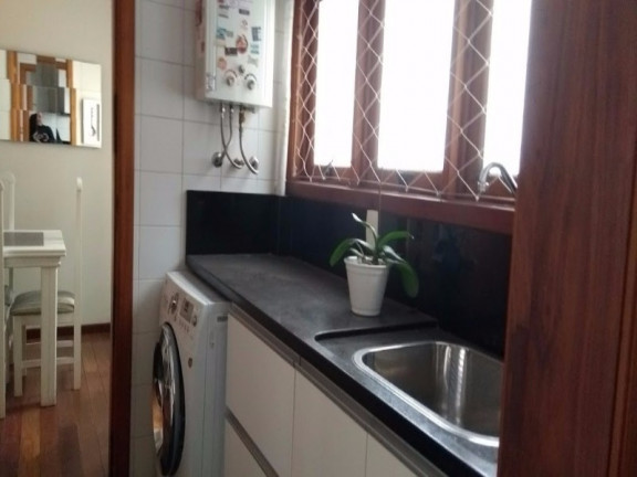 Imagem Apartamento com 3 Quartos à Venda, 95 m² em Moinhos De Vento - Porto Alegre Imagem Apartamento com 3 Quartos à Venda, 95 m² em Moinhos De Vento - Porto Alegre