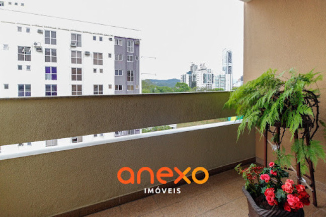 Imagem Apartamento com 6 Quartos à Venda, 400 m² em Ponta Aguda - Blumenau