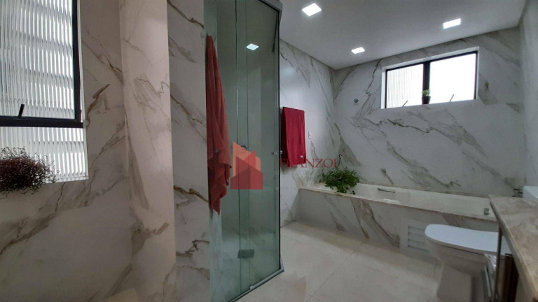 Imagem Apartamento com 4 Quartos para Alugar, 289 m² em Centro - Itajaí Imagem Apartamento com 4 Quartos para Alugar, 289 m² em Centro - Itajaí