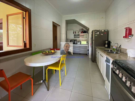Imagem Casa com 4 Quartos à Venda, 362 m² em Chácara Vale Do Rio Cotia - Carapicuíba Imagem Casa com 4 Quartos à Venda, 362 m² em Chácara Vale Do Rio Cotia - Carapicuíba