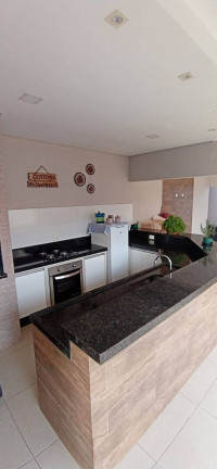Casa com 3 Quartos à Venda, 326 m² em Parque Veneza - Arapongas