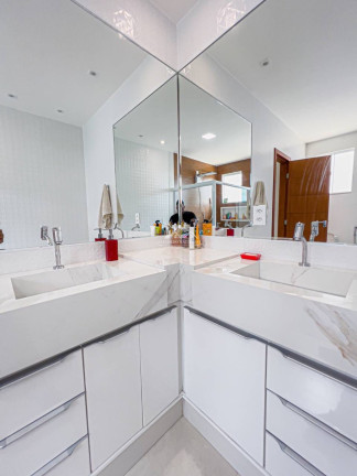 Imagem Casa com 3 Quartos à Venda, 377 m² em Morada De Laranjeiras - Serra Imagem Casa com 3 Quartos à Venda, 377 m² em Morada De Laranjeiras - Serra