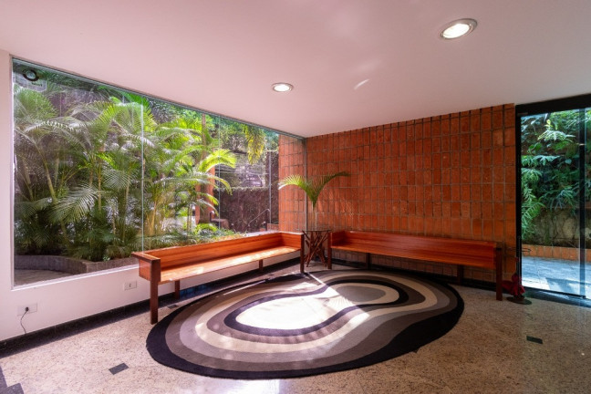 Sala Comercial à Venda, 47 m² em Itaim Bibi - São Paulo