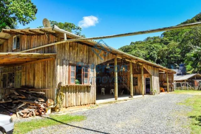 Imagem Chácara com 7 Quartos à Venda, 148.918 m² em Braço - Camboriú Imagem Chácara com 7 Quartos à Venda, 148.918 m² em Braço - Camboriú