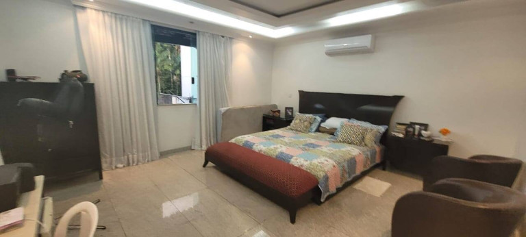 Imagem Casa com 4 Quartos à Venda, em Parque Verde - Belém Imagem Casa com 4 Quartos à Venda, em Parque Verde - Belém