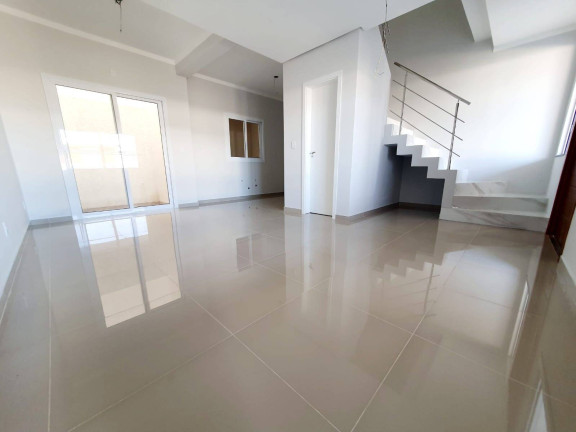 Imagem Sobrado com 3 Quartos à Venda, 123 m² em Nossa Senhora Das Graças - Canoas Imagem Sobrado com 3 Quartos à Venda, 123 m² em Nossa Senhora Das Graças - Canoas
