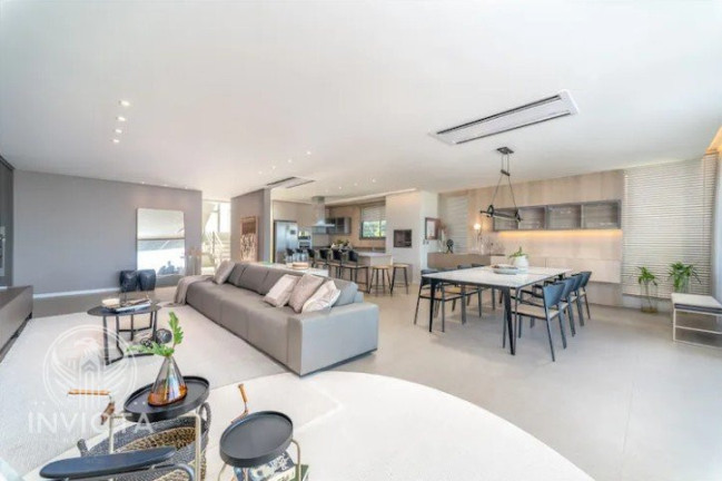 Imagem Casa com 5 Quartos à Venda, 458 m² em Praia Do Estaleiro - Balneário Camboriú Imagem Casa com 5 Quartos à Venda, 458 m² em Praia Do Estaleiro - Balneário Camboriú