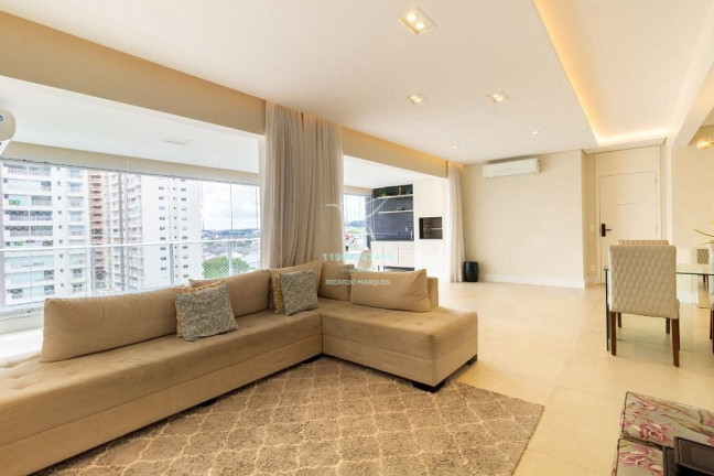 Imagem Apartamento com 3 Quartos à Venda, 136 m² em Vila Anastácio - São Paulo