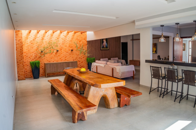 Imagem Casa com 3 Quartos à Venda, 169 m² em Vila Palmira - Campo Grande Imagem Casa com 3 Quartos à Venda, 169 m² em Vila Palmira - Campo Grande