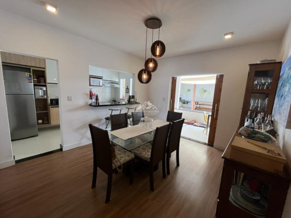 Imagem Casa com 3 Quartos à Venda, 275 m² em Parque Residencial Laranjeiras - Serra Imagem Casa com 3 Quartos à Venda, 275 m² em Parque Residencial Laranjeiras - Serra