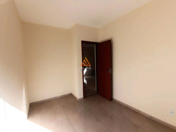 Imagem Casa com 2 Quartos à Venda, 93 m² Imagem Casa com 2 Quartos à Venda, 93 m²