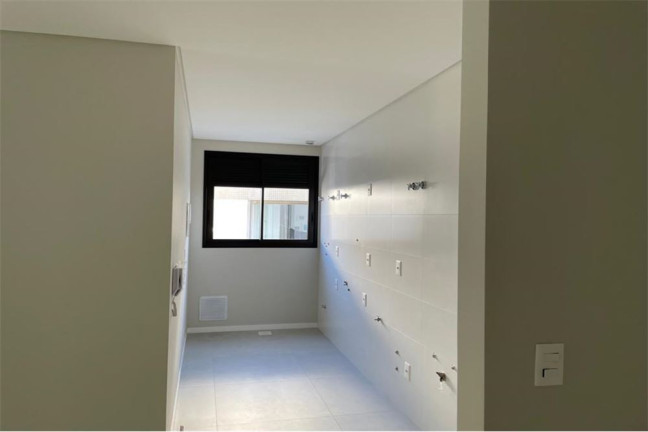 Imagem Imóvel com 2 Quartos à Venda, em João Paulo - Florianópolis Imagem Imóvel com 2 Quartos à Venda, em João Paulo - Florianópolis