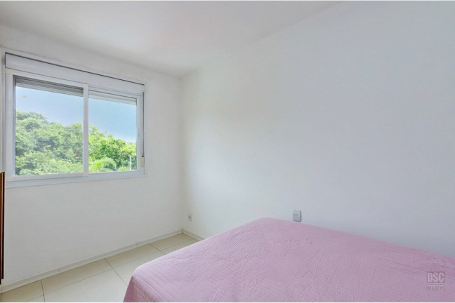 Imagem Imóvel com 2 Quartos à Venda, 58 m² em Vila Nova - Porto Alegre Imagem Imóvel com 2 Quartos à Venda, 58 m² em Vila Nova - Porto Alegre