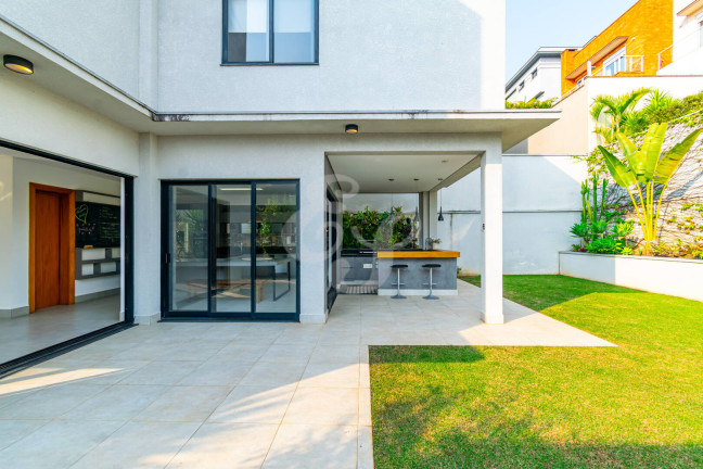 Imagem Casa de Condomínio com 5 Quartos para Alugar, 336 m² em Cidade Tamboré - Santana De Parnaíba Imagem Casa de Condomínio com 5 Quartos para Alugar, 336 m² em Cidade Tamboré - Santana De Parnaíba