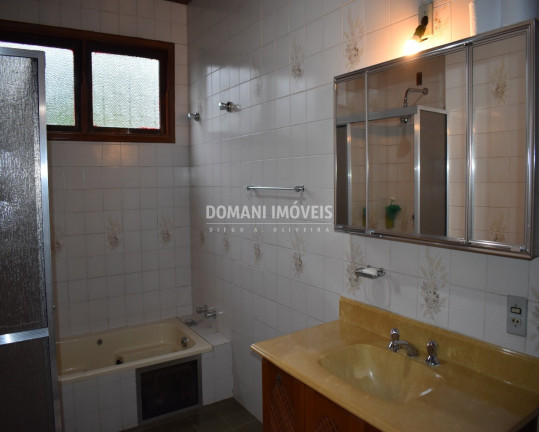 Imagem Casa com 4 Quartos à Venda, 185 m² em Região Do Vale Encantado - Campos Do Jordão Imagem Casa com 4 Quartos à Venda, 185 m² em Região Do Vale Encantado - Campos Do Jordão