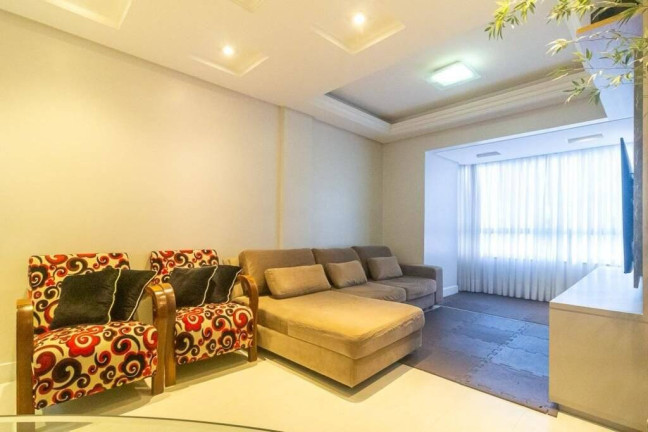 Imagem Apartamento com 3 Quartos à Venda, 131 m² em Centro - Balneário Camboriú Imagem Apartamento com 3 Quartos à Venda, 131 m² em Centro - Balneário Camboriú