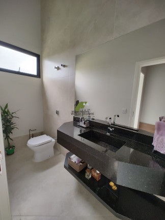 Imagem Casa com 3 Quartos à Venda, 367 m²