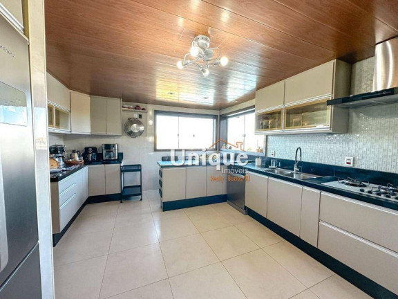 Imagem Casa com 6 Quartos à Venda, 1.000 m² em Palmeiras - Cabo Frio Imagem Casa com 6 Quartos à Venda, 1.000 m² em Palmeiras - Cabo Frio